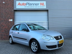 Volkswagen Polo - 1.4 TDI Sportline 5-Deurs Airco Trekhaak