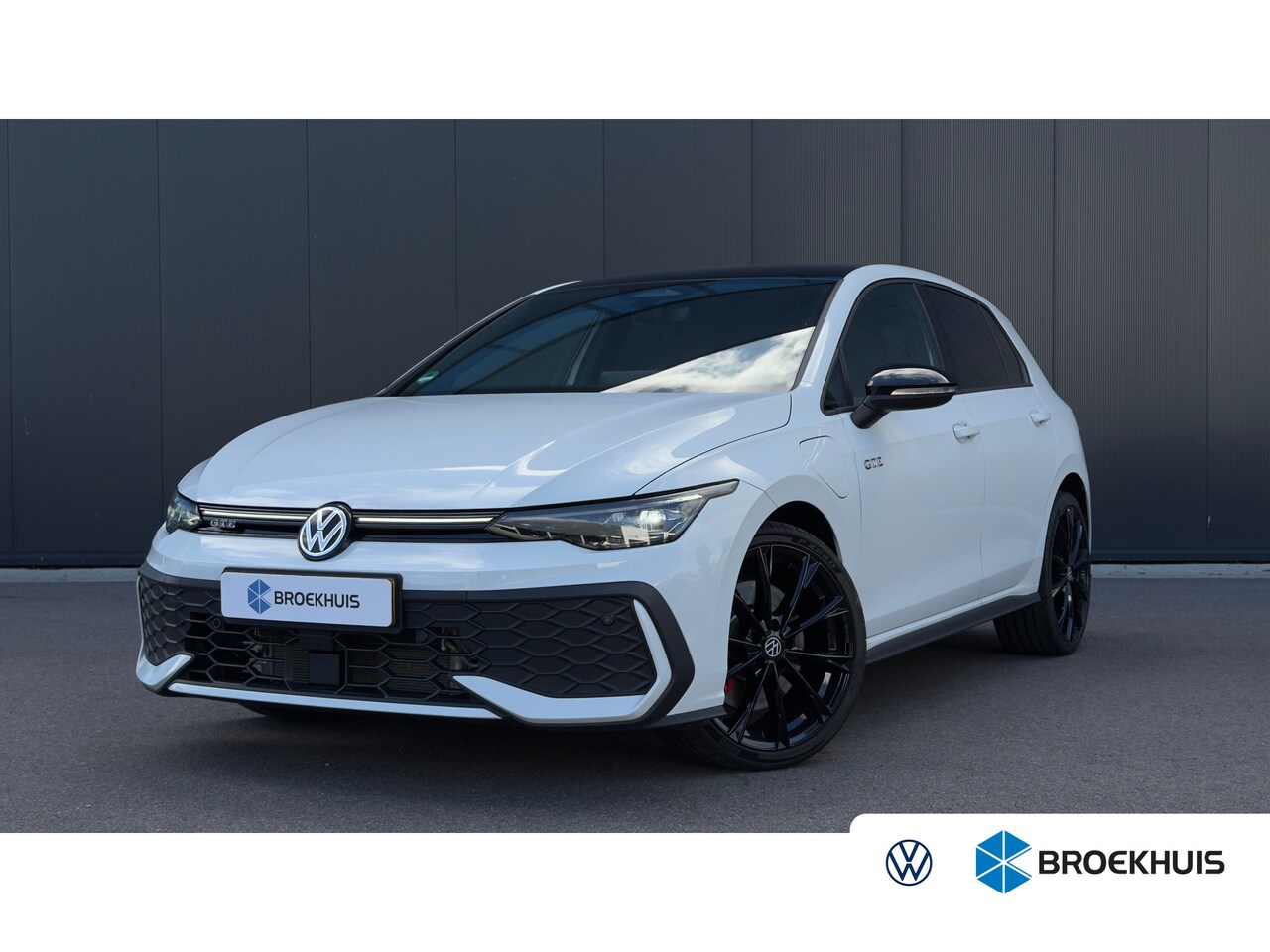 Volkswagen Golf - 1.5 eHybrid GTE | Trekhaak | Blackstyle | Head-Up | Camera | - AutoWereld.nl