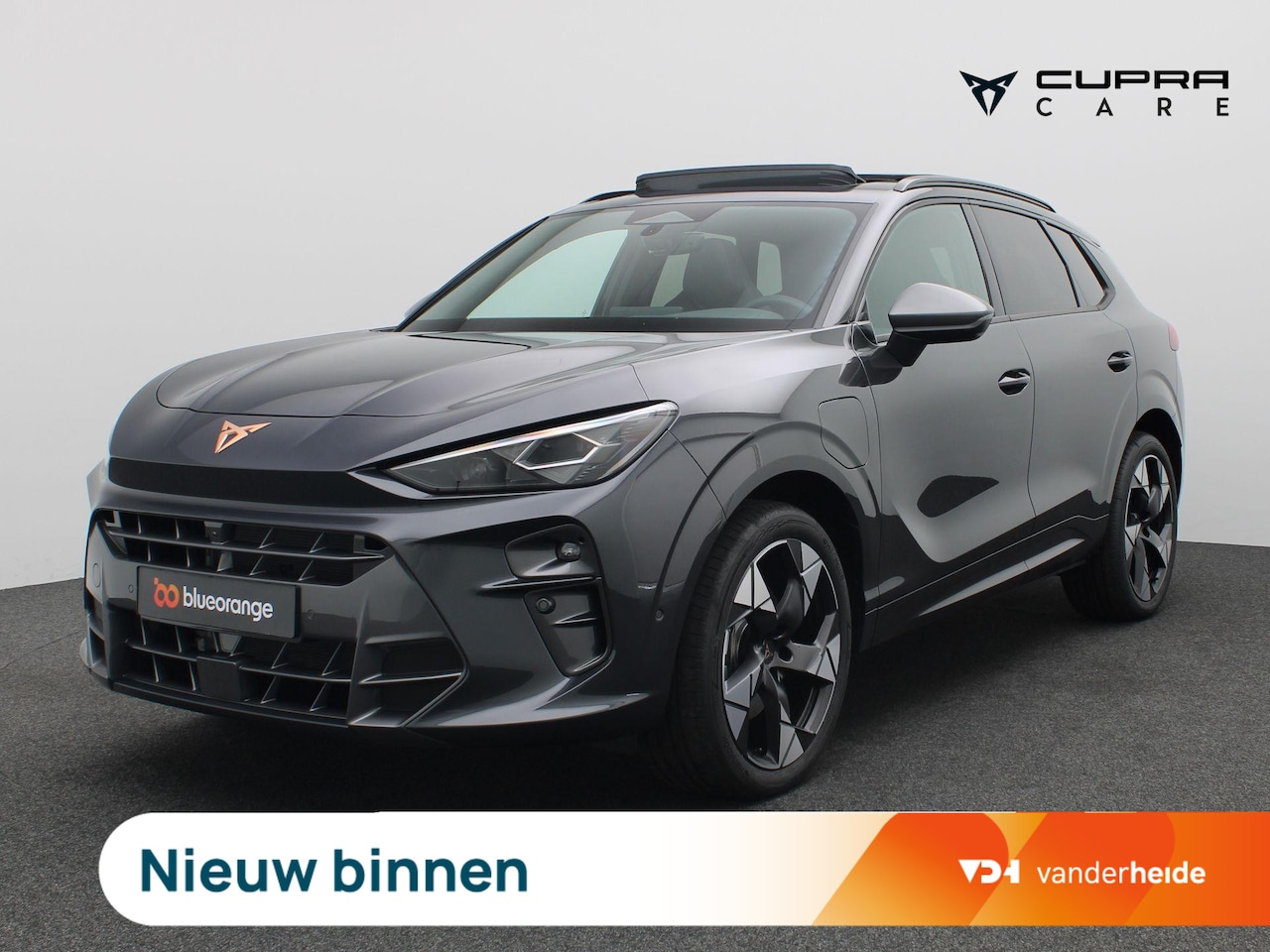 CUPRA Terramar - 1.5 TSI e-Hybrid Business 204PK DSG Pano-Schuifdak, Wegklapbare Trekhaak, 20'' LM Velgen, - AutoWereld.nl