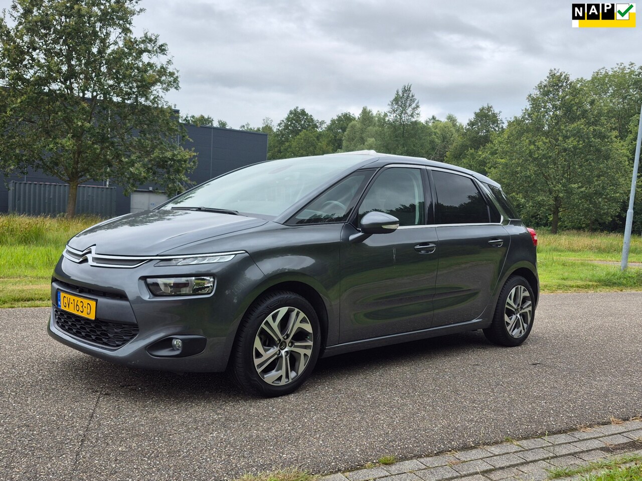 Citroën C4 Picasso - 1.2 PureTech Selection 1.2 PureTech Selection - AutoWereld.nl