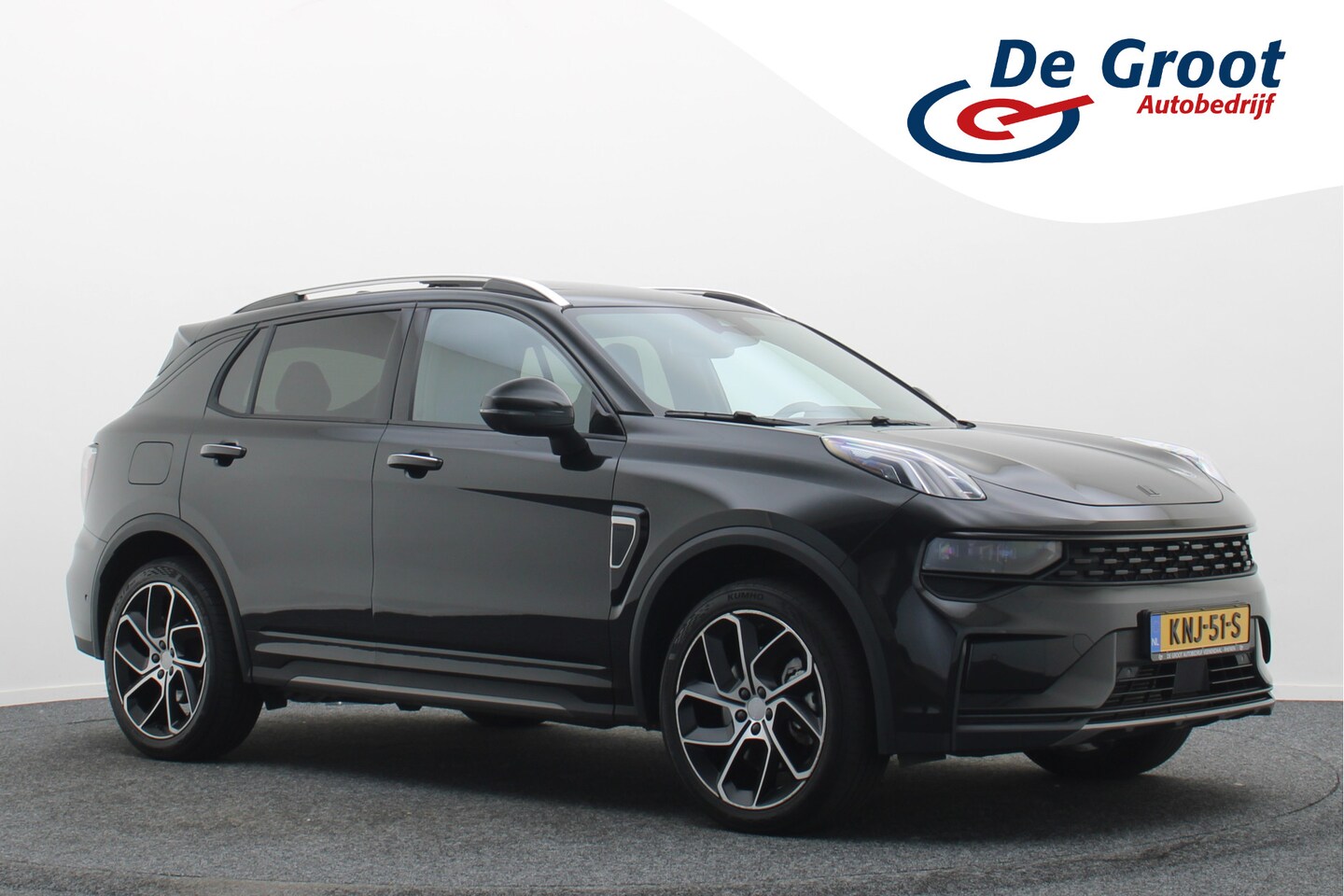 Lynk & Co 01 - 1.5 360° Camera, Panoramadak, Apple Carplay, ACC, Keyless, Zwarte hemel,, LED, 20'' - AutoWereld.nl