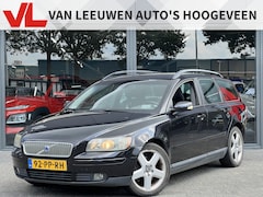 Volvo V50 - 2.4i Momentum | Lees tekst | Airco | Cruise | Trekhaak