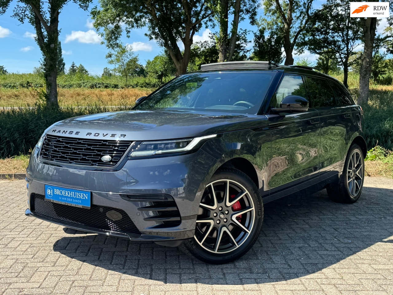 Land Rover Range Rover Velar - 2.0 P400e AWD R-Dynamic HSE PHEV FACELIFT 404pk - AutoWereld.nl