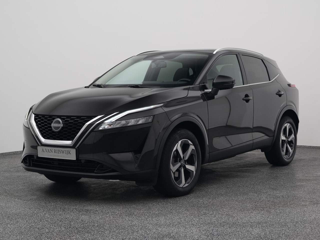 Nissan Qashqai - 1.3 MHEV Xtronic N-Connecta | PANO | 360° | ADAPTIVE 10-08 offline accu henri - AutoWereld.nl