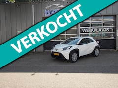 Toyota Aygo X - 1.0 VVT-i S-CVT Play Automaat Camera Airco Elek Pakket 5Deurs 2025bj GARANTIE