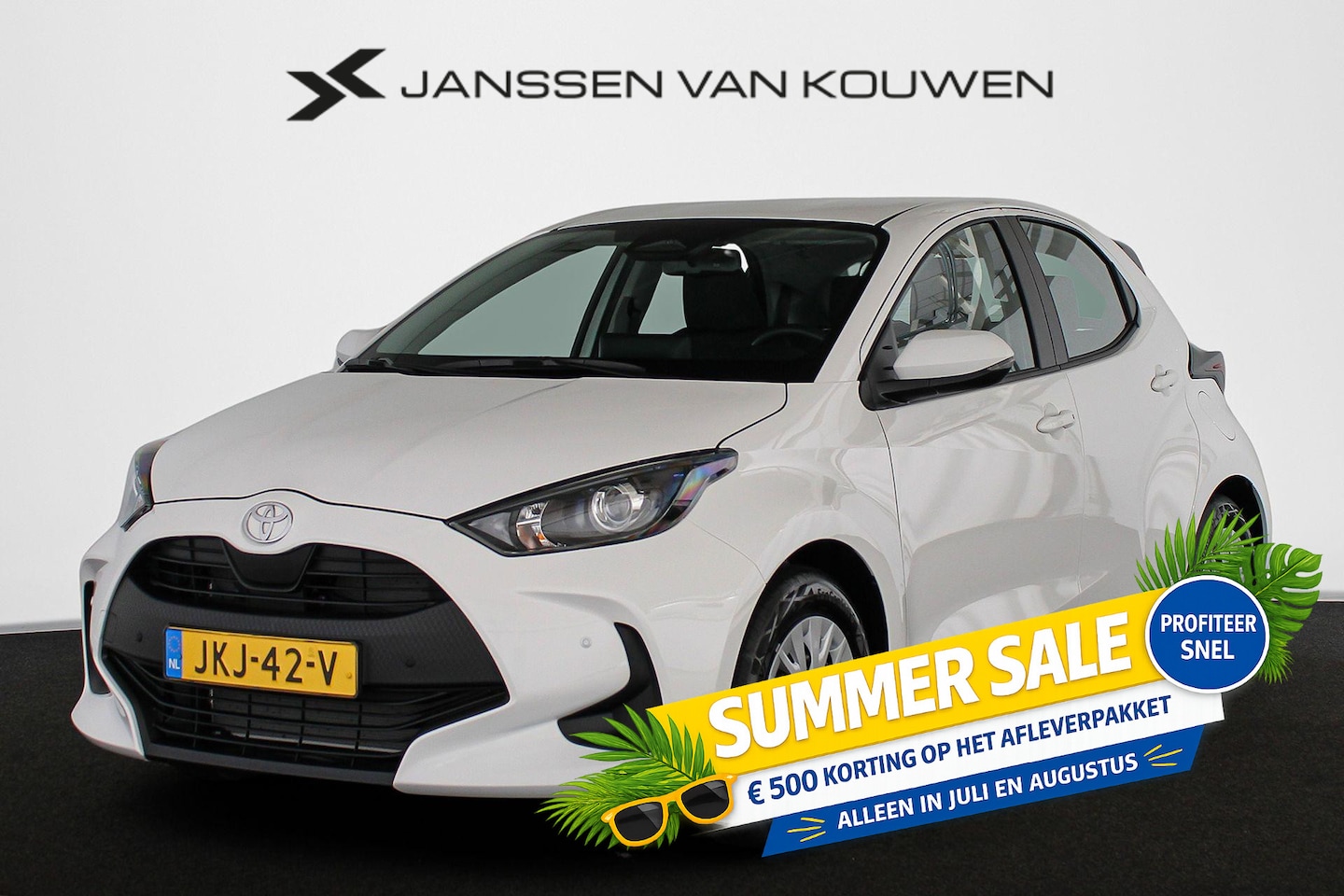 Toyota Yaris - 1.5 Hybrid 115 Comfort Achteruitrijcamera Apple CarPlay Climate - AutoWereld.nl