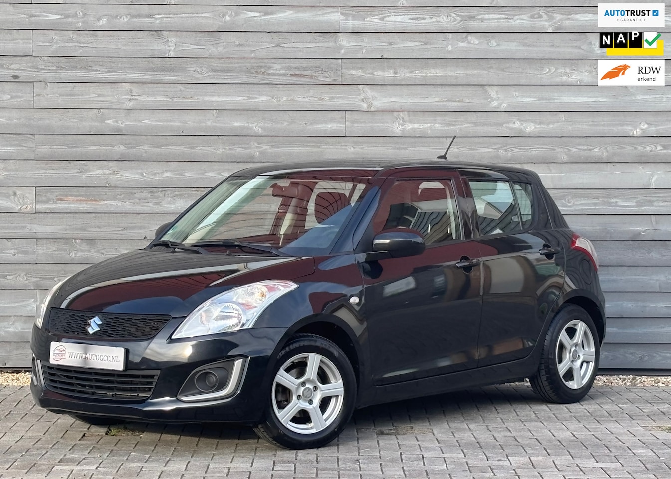 Suzuki Swift - 1.2 COMFORT EASSS AIRCO TREKHAAK 5DEURS NAP START-STOP - AutoWereld.nl