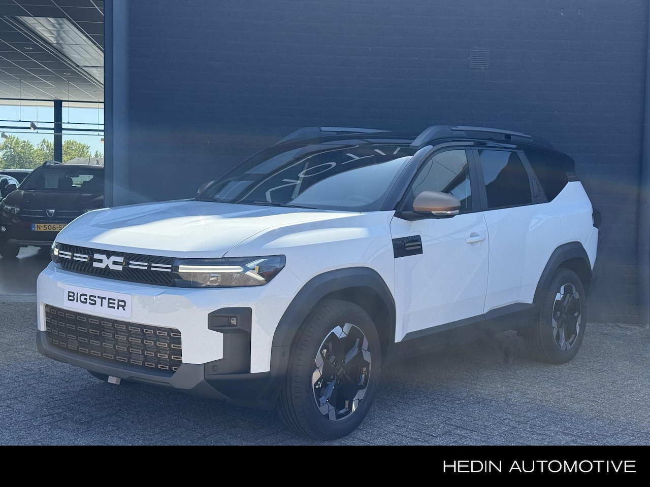 Dacia Bigster - 1.8 Hybrid 155 Extreme Direct Leverbaar | Pack Winter | Pack Assist - AutoWereld.nl