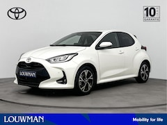 Toyota Yaris - 1.5 Hybrid 115 Dynamic Comfort Pack | 3600 EU voordeel* | Voor + achter parkeersensoren |