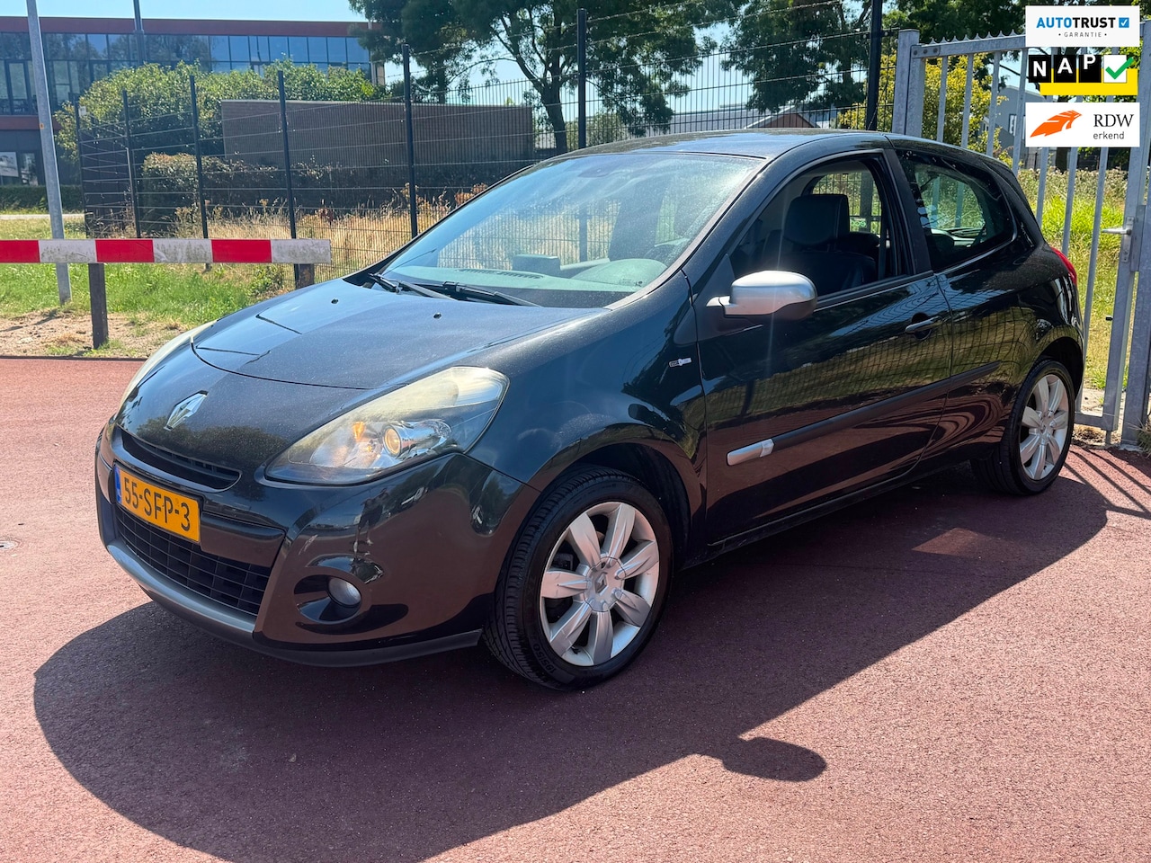 Renault Clio - 1.2 TCe Night & Day NAP Lm Clima Nette auto - AutoWereld.nl
