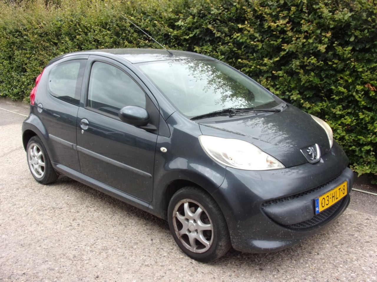 Peugeot 107 - 1.0-12V XS NWE APK AIRCO 5 DRS - AutoWereld.nl
