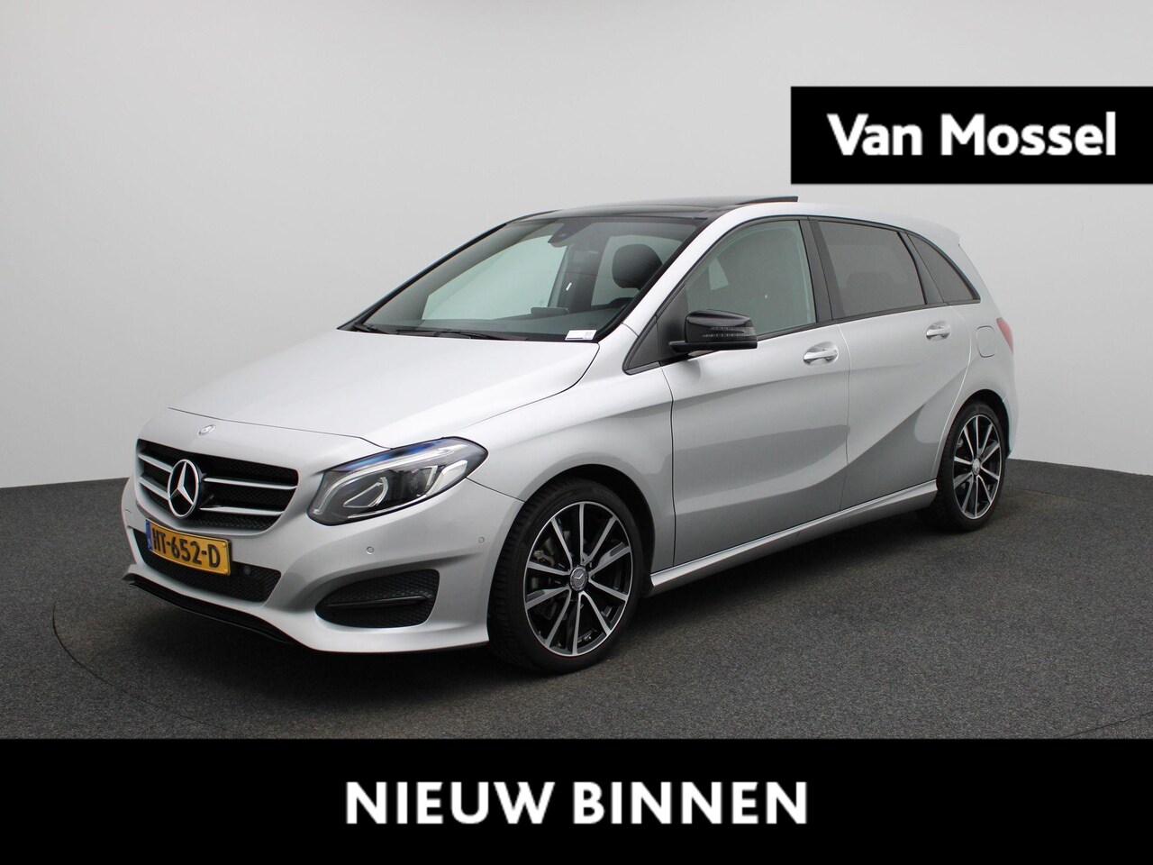 Mercedes-Benz B-klasse - 180 Ambition | Panoramadak | Parkeersensoren | Stoelverwarming | Cruise Control | - AutoWereld.nl