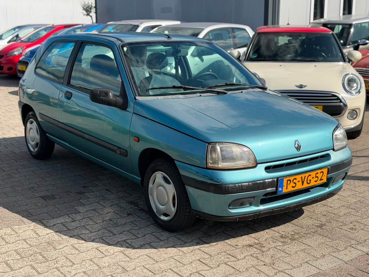 Renault Clio - 1.2 Fidji 1996 50.000 KM! APK 2027 - AutoWereld.nl