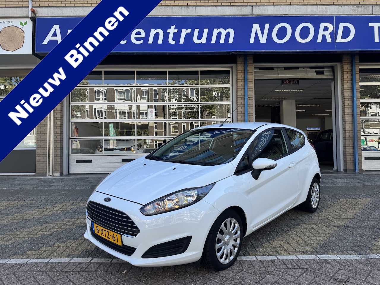 Ford Fiesta - 1.0 Style 51933KM! NAP | Nieuwe Distributieriem | 1e Eigenaar | Navigatie | Airco | Parkee - AutoWereld.nl