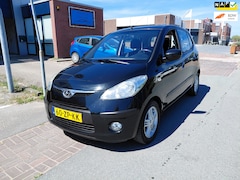 Hyundai i10 - 1.1 i-Catcher Airco 112932 km open dak