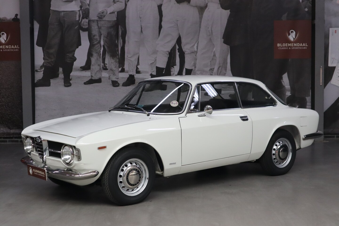 Alfa Romeo GT - 1300 Junior - AutoWereld.nl