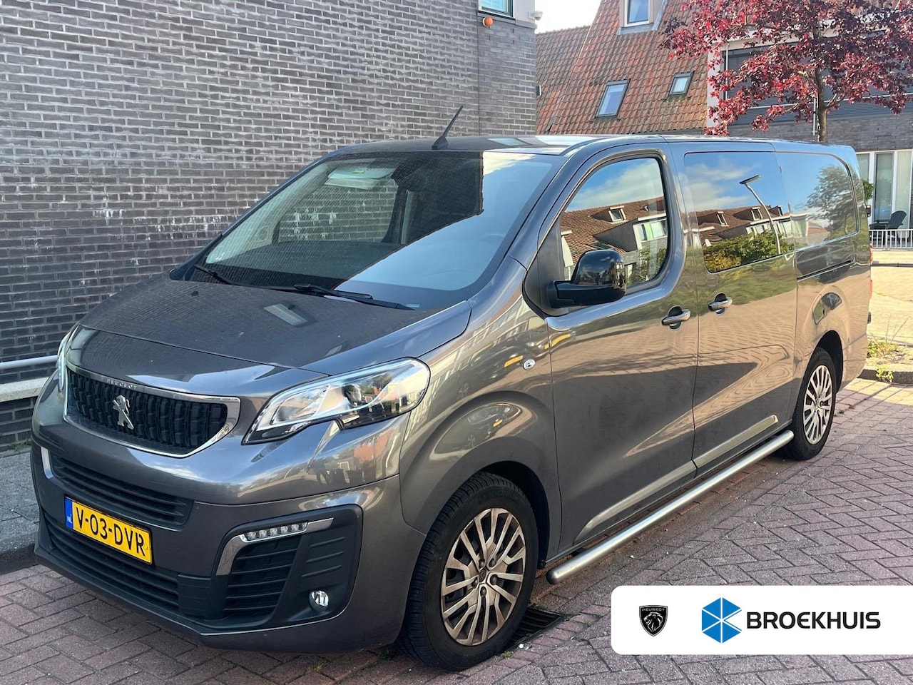 Peugeot Expert - 2.0 BlueHDI 180 S&S DC DC | Trekhaak | Dubbele schuifdeur | Navigatie | Camera | Cruise Co - AutoWereld.nl