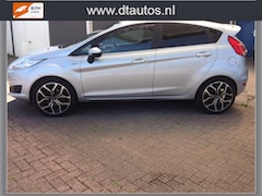 Ford Fiesta - 1.0 EcoBoost Titanium airco nieuwe apk aflevering