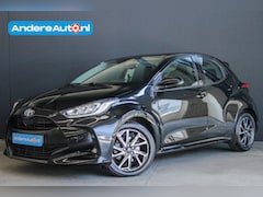 Toyota Yaris - 1.5 Hybrid Dynamic |dealer onderhouden|stoelverwarming|Apple/Android|