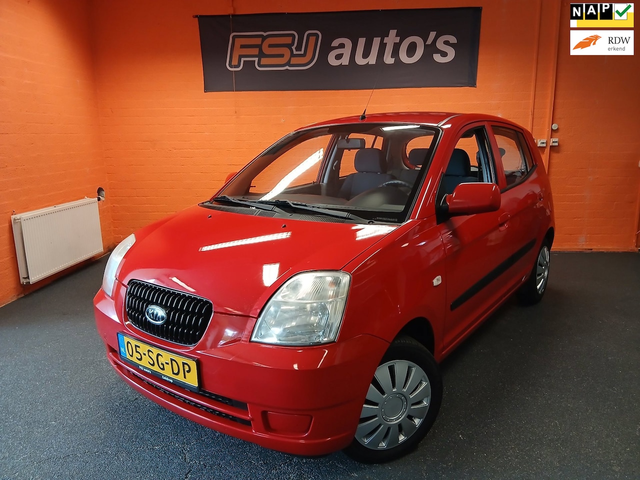 Kia Picanto - 1.0 / 5 DEURS / LX-SPORT / APK 01-07-2027!! - AutoWereld.nl