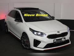 Kia Cee'd - 1.6T GT PANO FULL SCHITTEREND 1E EIGENAAR