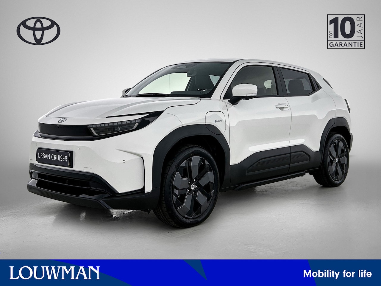 Toyota Urban Cruiser - Executive 61 kWh EV-Deal | JBL | Panorama dak | Stoelverwarming | - AutoWereld.nl