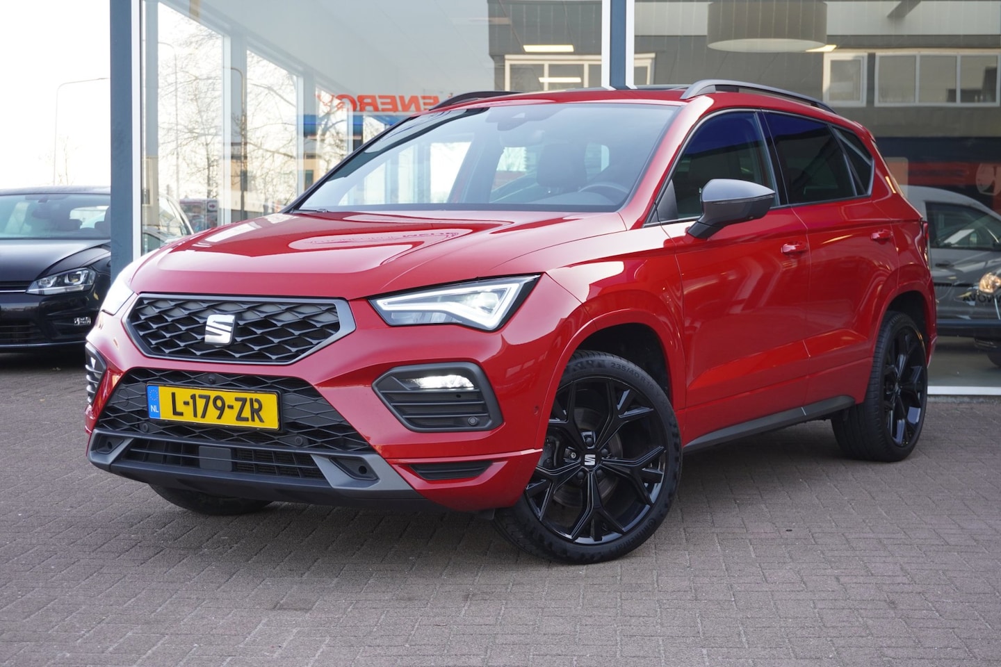 SEAT Ateca - 1.5 TSI FR Business Intense Automaat | 360 Camera | Vol opties | Elek. Pakket | Dealerauto - AutoWereld.nl