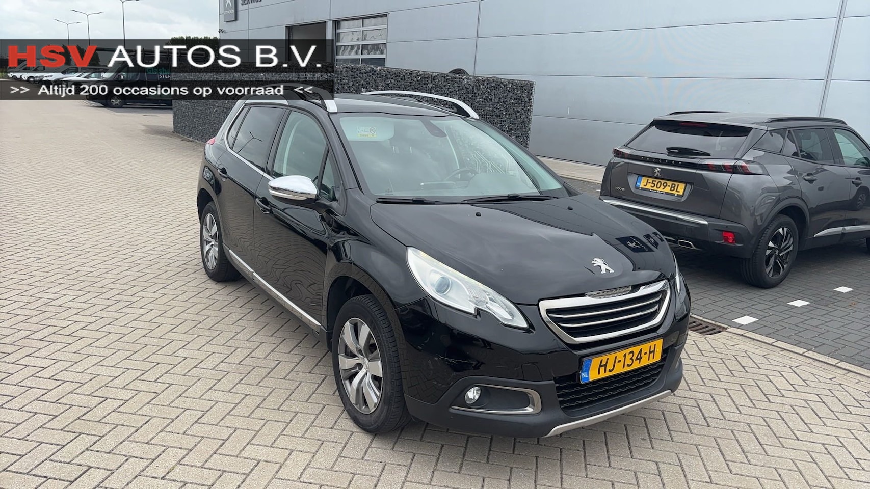 Peugeot 2008 - 1.2 PureTech Blue Lease Executive 1.2 PureTech Blue Lease Executive - AutoWereld.nl