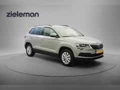 Skoda Karoq - 1.0 TSI Business Edition - Panorama, Carplay, Cruise, Clima