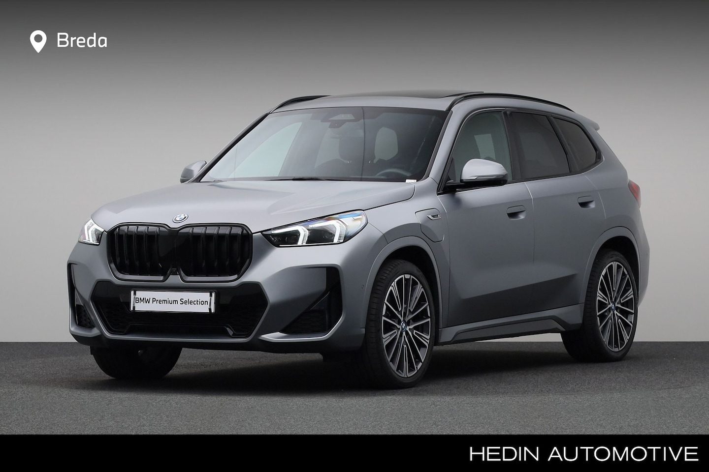 BMW X1 - xDrive30e | M-Sport | Panoramadak elektrisch | Trekhaak | Adaptief M-onderstel | Actieve S - AutoWereld.nl