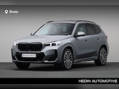 BMW X1 - xDrive30e | M-Sport | Panoramadak elektrisch | Trekhaak | Adaptief M-onderstel | Actieve S