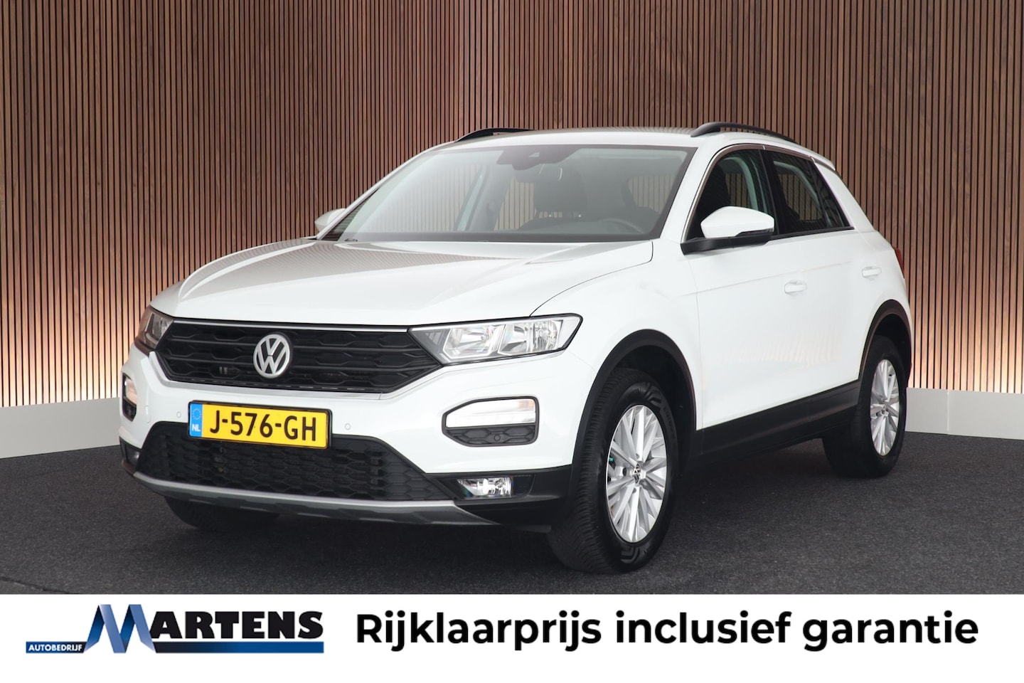 Volkswagen T-Roc - 1.5 TSI 150pk DSG Style Camera Stuur+Stoelverw. Carplay Adaptive cruise - AutoWereld.nl
