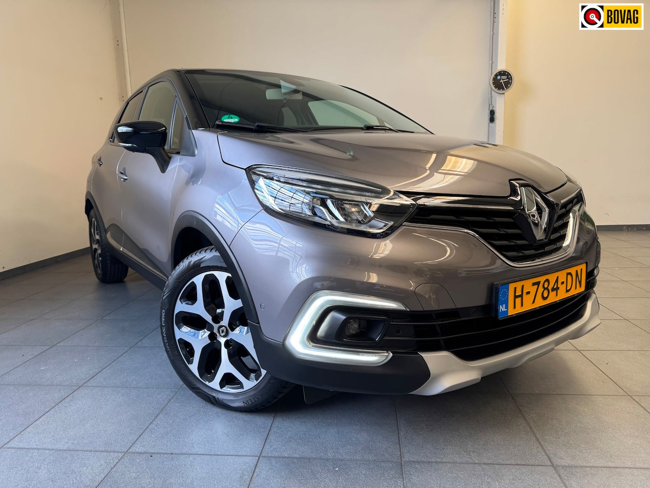 Renault Captur - 0.9 TCe Intens / Led/Cruise/Navi/Camera - AutoWereld.nl