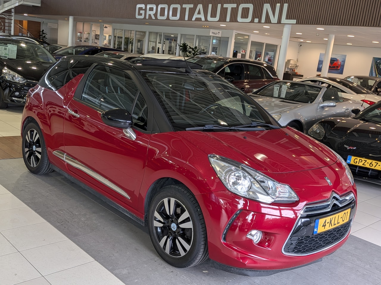 Citroën DS3 Cabrio - 1.2 VTi Chic Airco, Cruise Control, Trekhaak, Stuurbekrachtiging - AutoWereld.nl