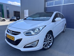 Hyundai i40 Wagon - 2.0 GDi 177PK|Panorama|Leder|Xenon|Bomvol