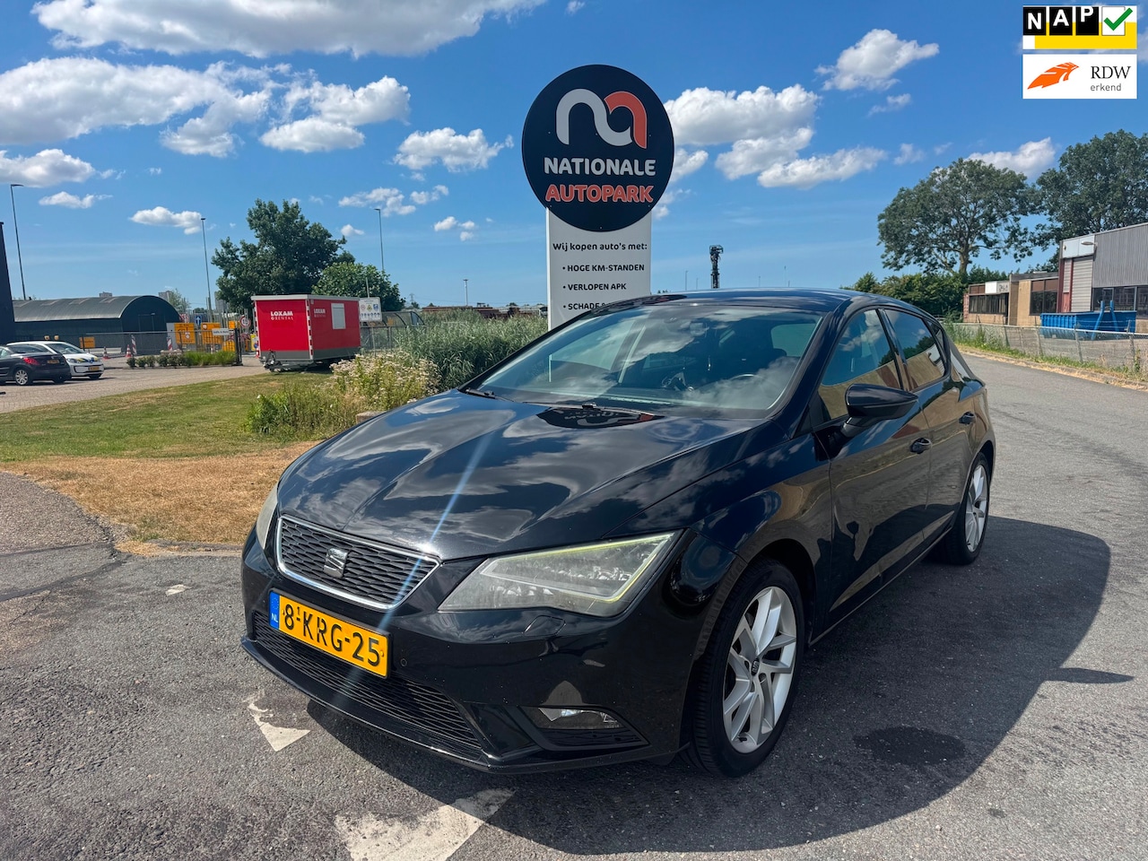 SEAT Leon - | 2013 | 1.2 TSI Style | APK | Export en Handel - AutoWereld.nl