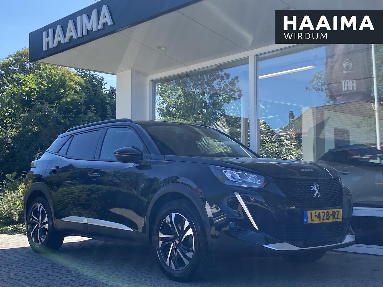 Peugeot e-2008 - EV Blue Lease Allure 50 kWh 3-Fase| Stoelverwarming | Achteruitrijcamera | Navigatie | Ada - AutoWereld.nl