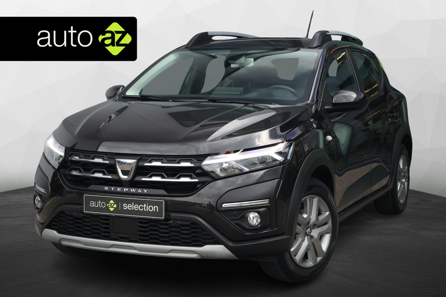 Dacia Sandero Stepway - 1.0 TCe 100 Bi-Fuel Essential Stepway / Cruise Control / DAB - AutoWereld.nl