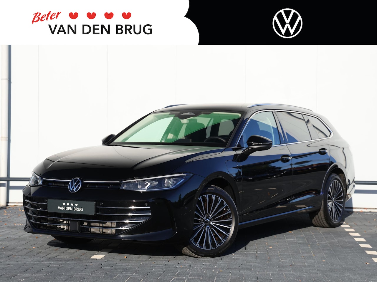 Volkswagen Passat Variant - 1.5 eTSI Elegance Business 272pk DSG | Trekhaak | Matrix LED | 360 Camera | Elektrische ac - AutoWereld.nl