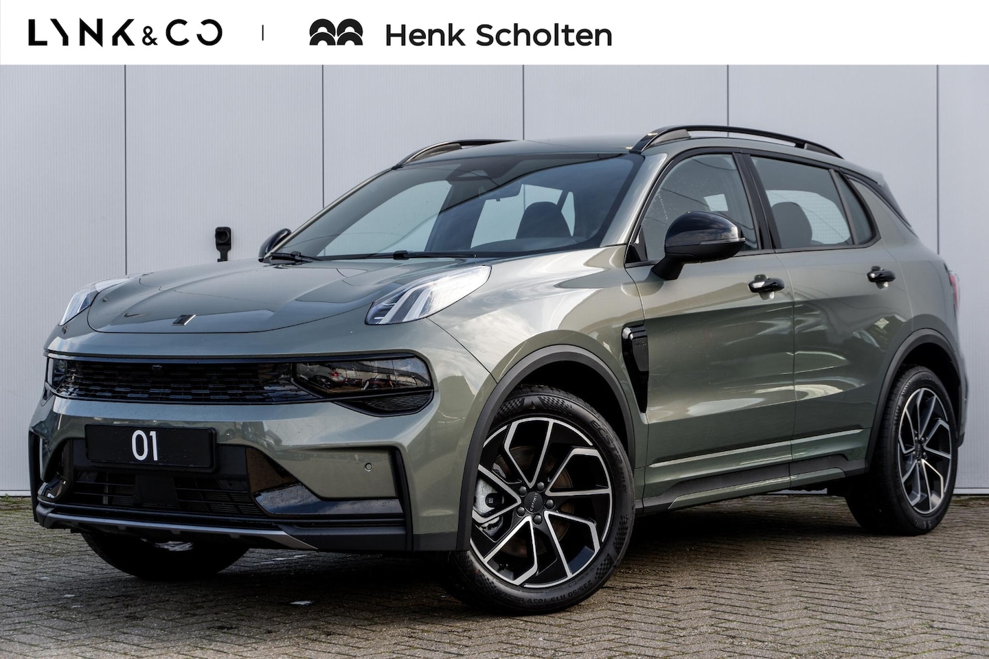 Lynk & Co 01 - 276PK Core | UIT VOORRAAD LEVERBAAR | Achteruitrijcamera | LED Koplampen | Adaptieve Cruis - AutoWereld.nl