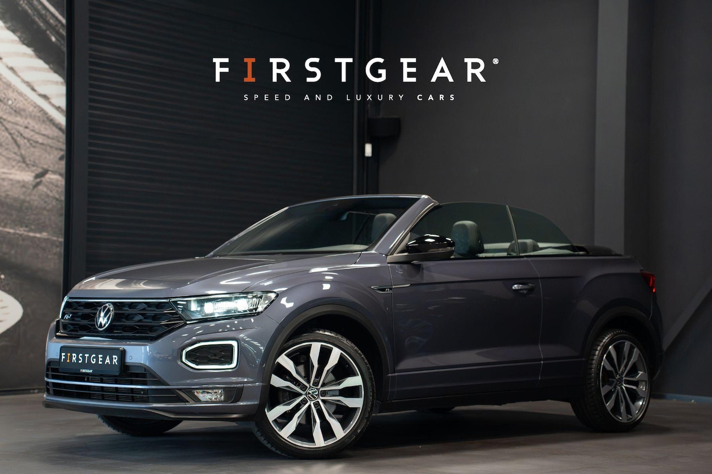 Volkswagen T-Roc Cabrio - 1.5 TSI R-Line *BEATS Sound-systeem / Winterpakket / LED-Koplamp / Black-Style / Leerpakke - AutoWereld.nl