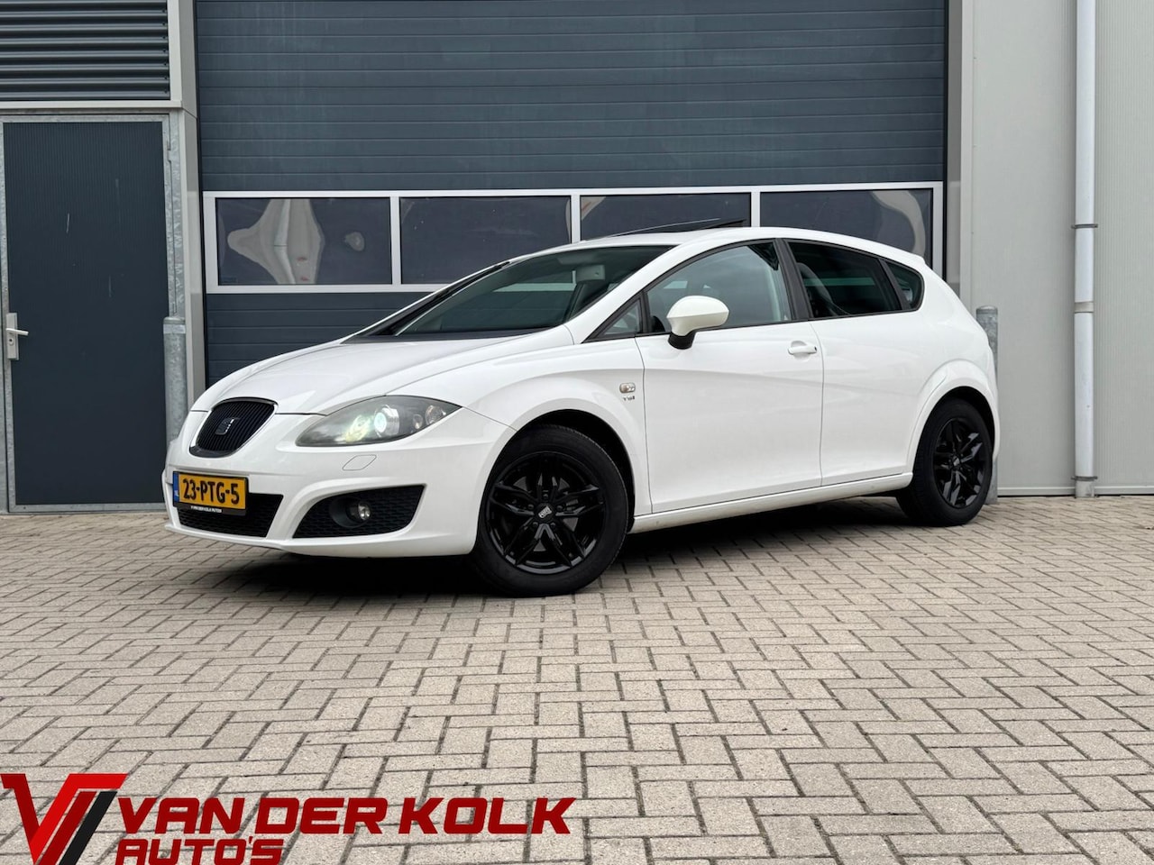 SEAT Leon - 1.4 TSI Sport | Panorama | Xenon | Navigatie | Cruise | Climate | Stoelverwarming | Lichtm - AutoWereld.nl
