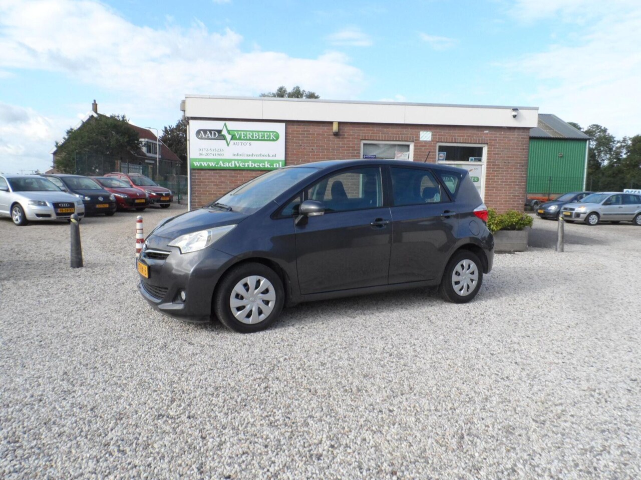 Toyota Verso S - 1.3 VVT-i Comfort 1.3 VVT-i Comfort - AutoWereld.nl