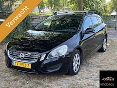 Volvo V60 - 1.6 D2 Summum