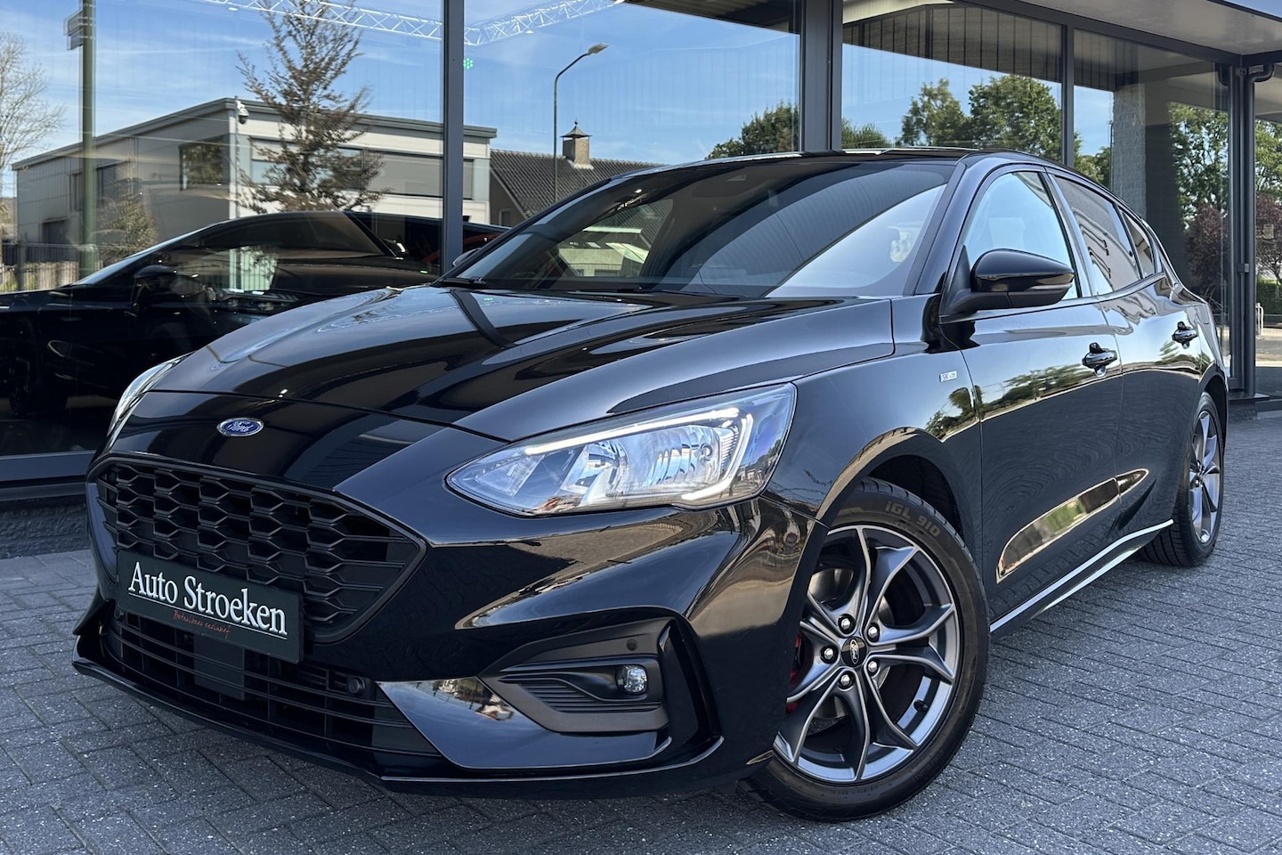 Ford Focus - 1.0 EcoBoost ST Line Model2019 Navi 12M Garantie - AutoWereld.nl