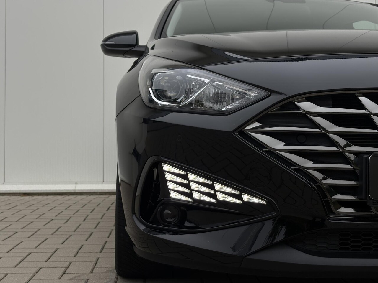 Hyundai i30 - 1.0 T-GDi MHEV HYBRID | 22.874 km | Stuur- & Stoelverwarming | Garantie | Carplay | Climat