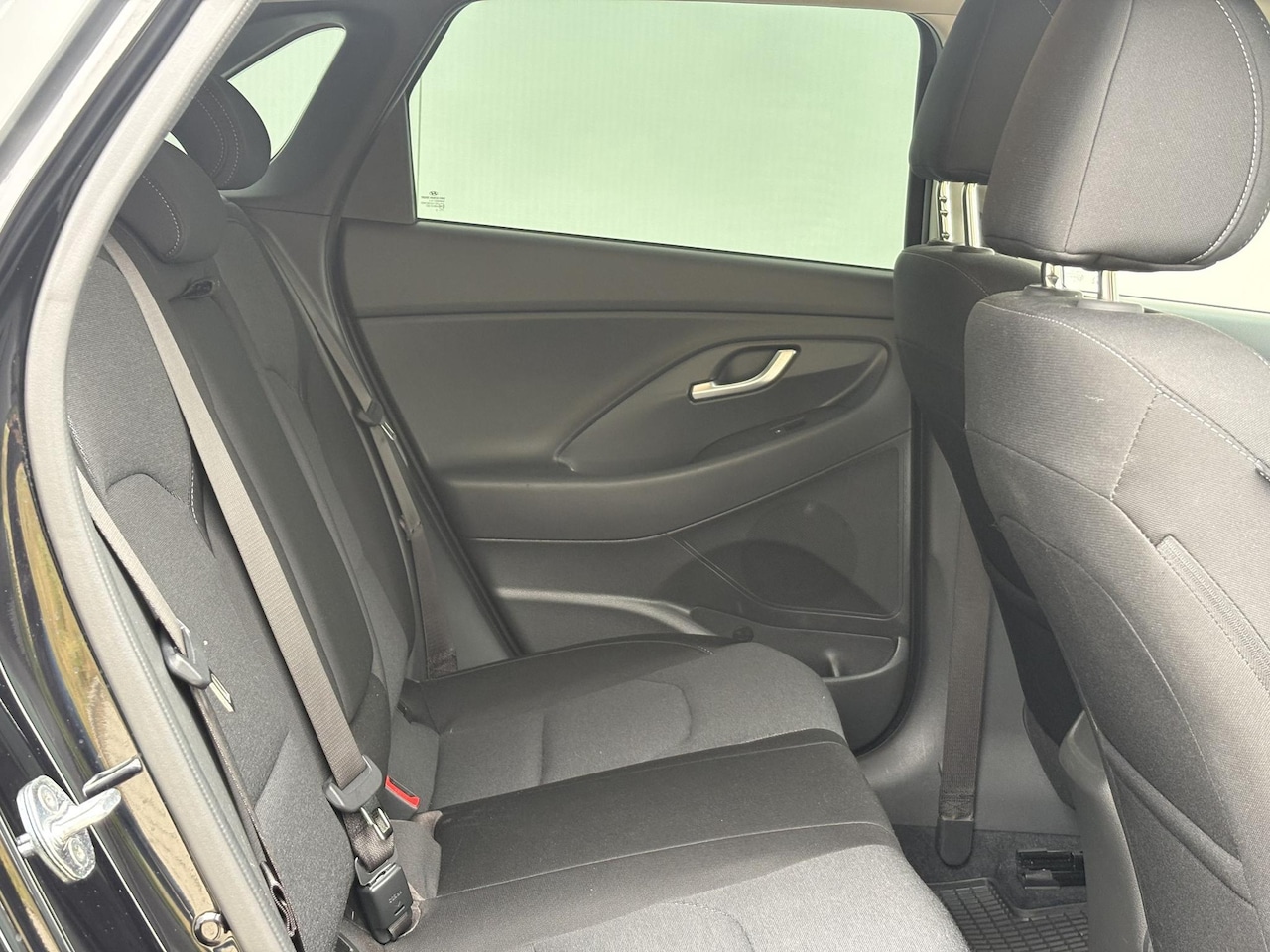 Hyundai i30 - 1.0 T-GDi MHEV HYBRID | 22.874 km | Stuur- & Stoelverwarming | Garantie | Carplay | Climat