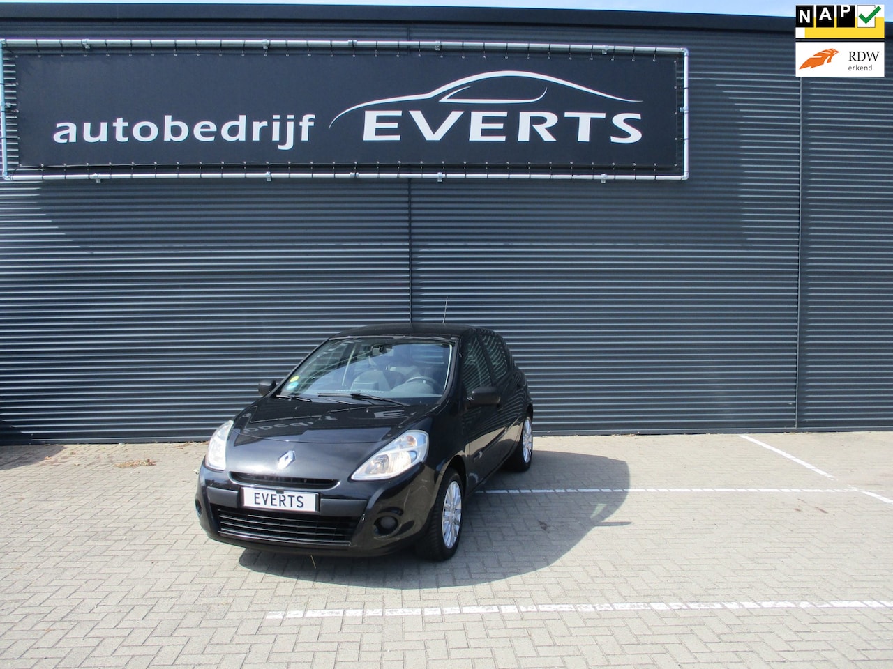Renault Clio - 1.2 Special Line Airco 5 deurs sportvelgen elektrisch pakket zeer nette auto scherpe meene - AutoWereld.nl