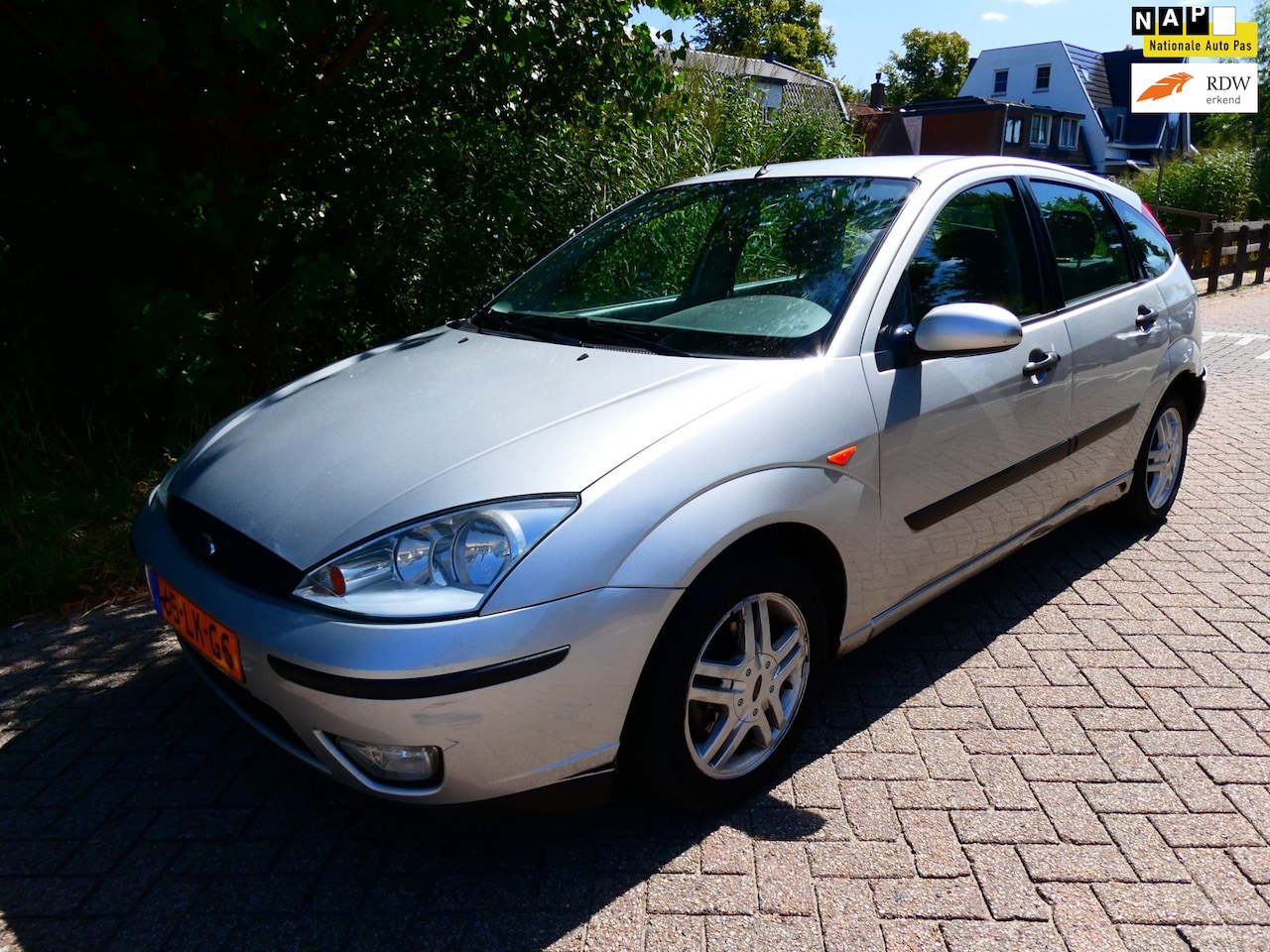 Ford Focus - 1.6-16V Automaat Airco 5-deurs EXPORT HANDEL ZO MEENEMEN - AutoWereld.nl