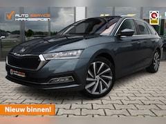 Skoda Octavia Combi - 1.4 TSI iV PHEV Business Edition | ACC | Camera | 18 Inch |